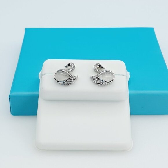 "925 Sterling Silver CZ Beautiful Earrings for Women, 1USPAR4129 - Picture 4 of 11